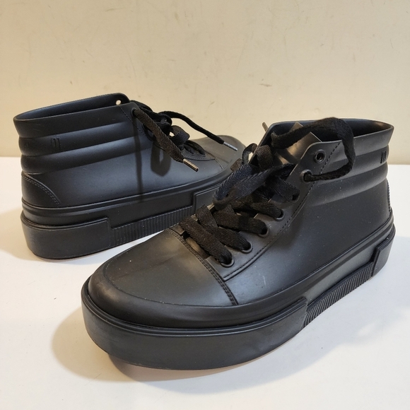 MELISSA black Rubber Lace up ankle Sneakers Rain Shoes size 7 - Picture 2 of 13